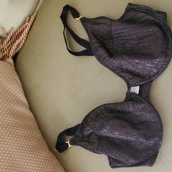 Dress - Picture 6 of 7